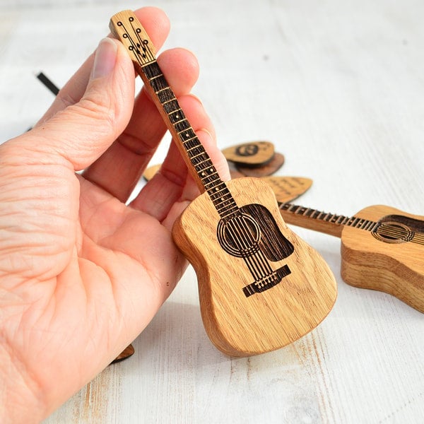 Engraved Guitar Pick Box with Oak Stand and Three Picks, Personalized Keepsake